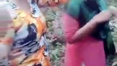 Desi Lesbian kiss for TikTok fame