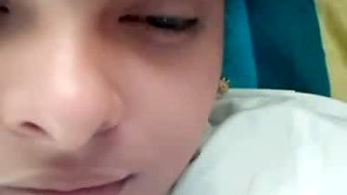 Bengali GF yummy boobs show on video call to lover