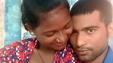 Dehati desi lovers ki nipple fondling romance video