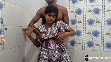 Stepbrother fucks his stepsister in a xxx desi MMS
