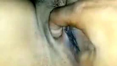 Rubbery boobs and pussy of Indian aunty