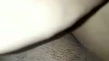 Pussy showing tease video of Indian college beauty