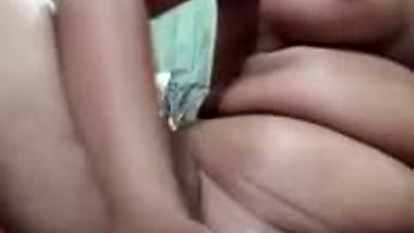 Big boob desi nude lady masturbates and moans