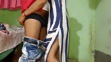 Bengali Girl’s Lover Visits House To Fuck Her Hot Pussy