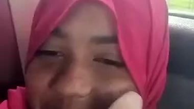 Chubby hijab girl boob sucking viral outdoor sex